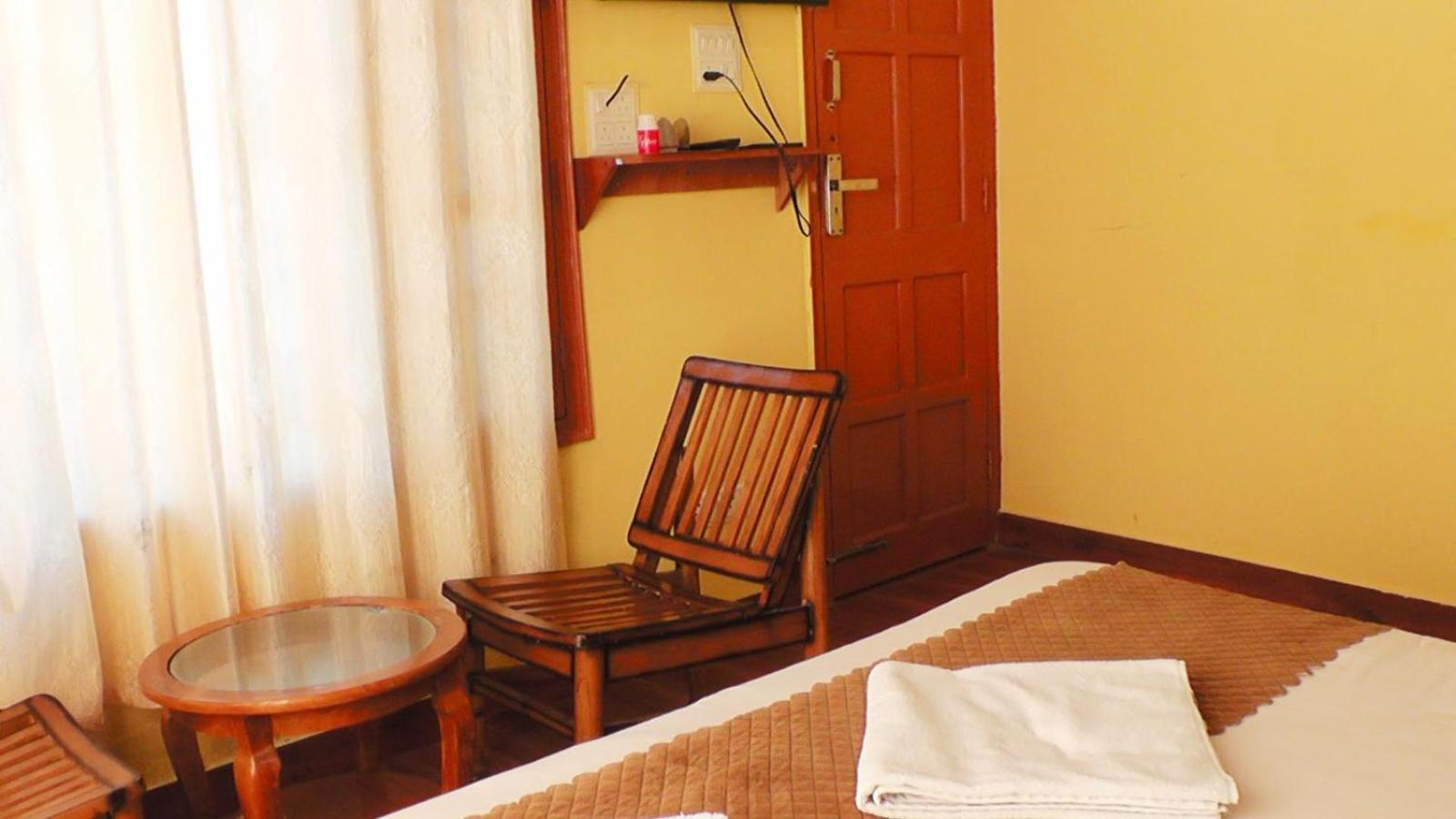Floret Sojourn Hotel Shimla Bagian luar foto
